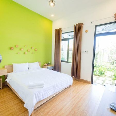 Готель Hoang Ngoc'S House Туїхоа Екстер'єр фото