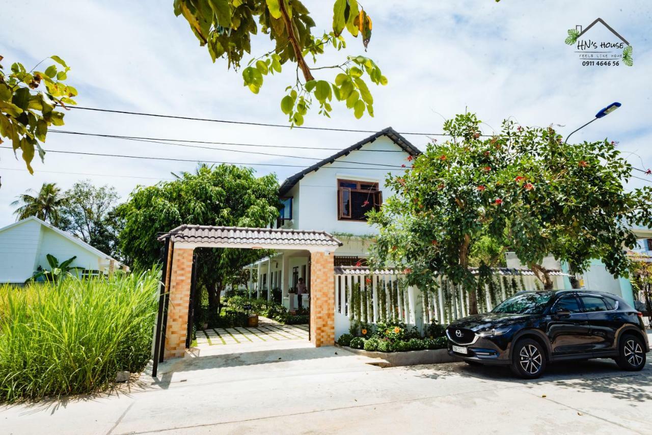 Готель Hoang Ngoc'S House Туїхоа Екстер'єр фото
