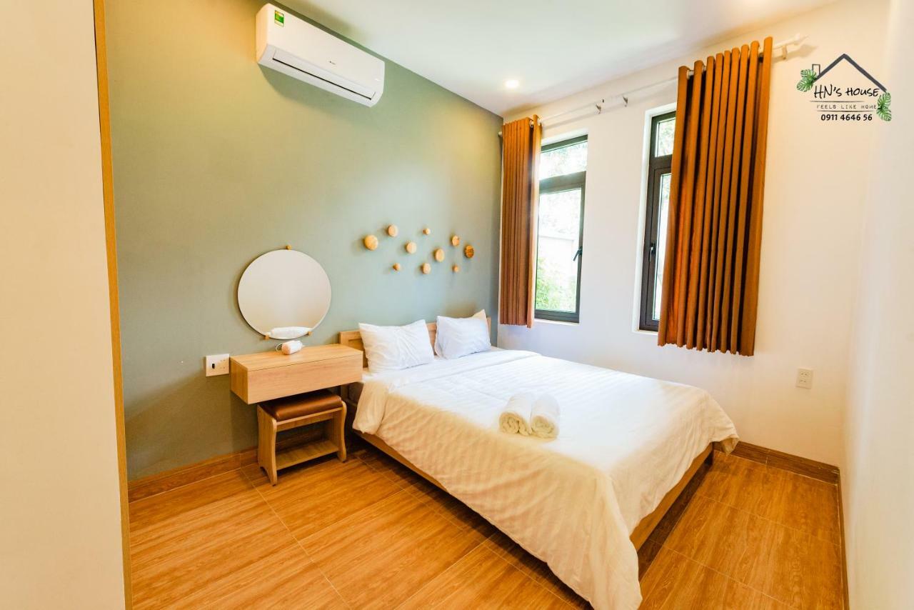 Готель Hoang Ngoc'S House Туїхоа Екстер'єр фото